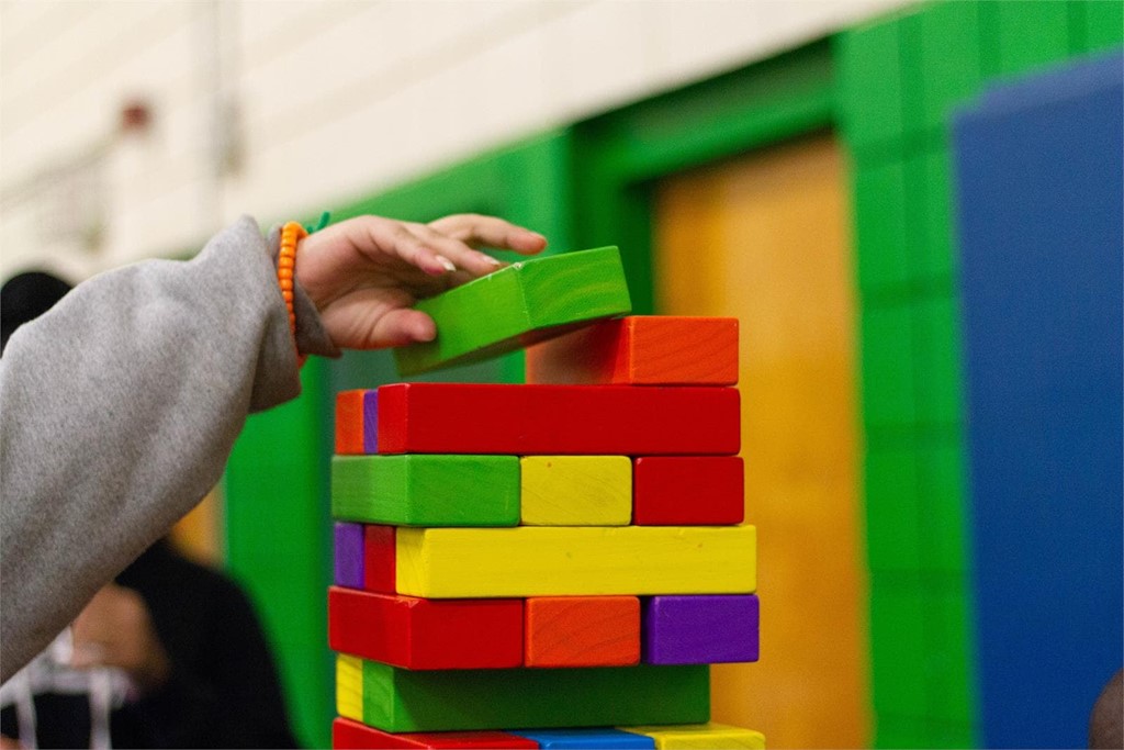 Material didáctico... Un mundo de recursos para la relación profe-alumno/a